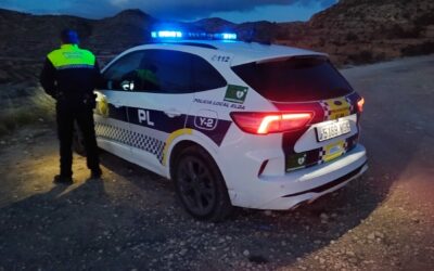 La Policía Local de Elda mantiene un dispositivo especial de vigilancia para evitar robos en las viviendas situadas en las partidas rurales