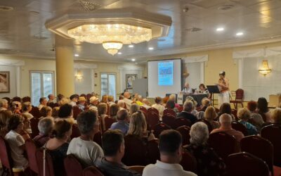 Elda acoge el II Encuentro de Poetas con 70 participantes de toda la Comunidad Valenciana