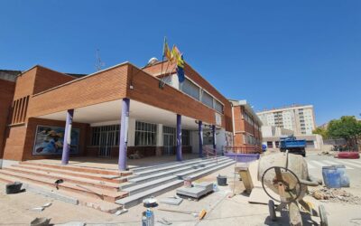 El Ayuntamiento de Elda realiza obras de mejora y mantenimiento en los colegios públicos antes del inicio del próximo curso