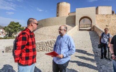 El Ayuntamiento de Elda inicia una nueva fase de los trabajos de restauración del Castillo que permitirán recuperar su fachada principal