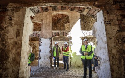 Los trabajos que convertirán la Plaza de Toros de Elda en un moderno espacio multiusos abierto a la ciudadanía avanzan a buen ritmo