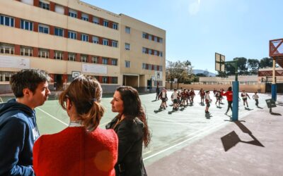 El Ayuntamiento de Elda impulsa el consumo responsable en las aulas y cerca de 600 alumnos y alumnas de Primaria aprenden sus derechos como consumidores